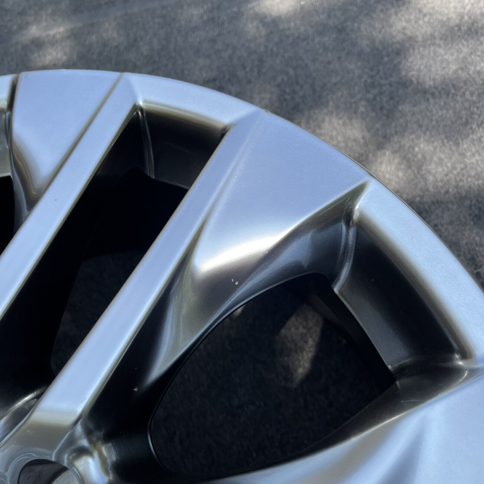 SINGLE 19 INCH WHEEL TOYOTA RAV4 2019-2024 GENUINE OEM HYPER SILVER ...