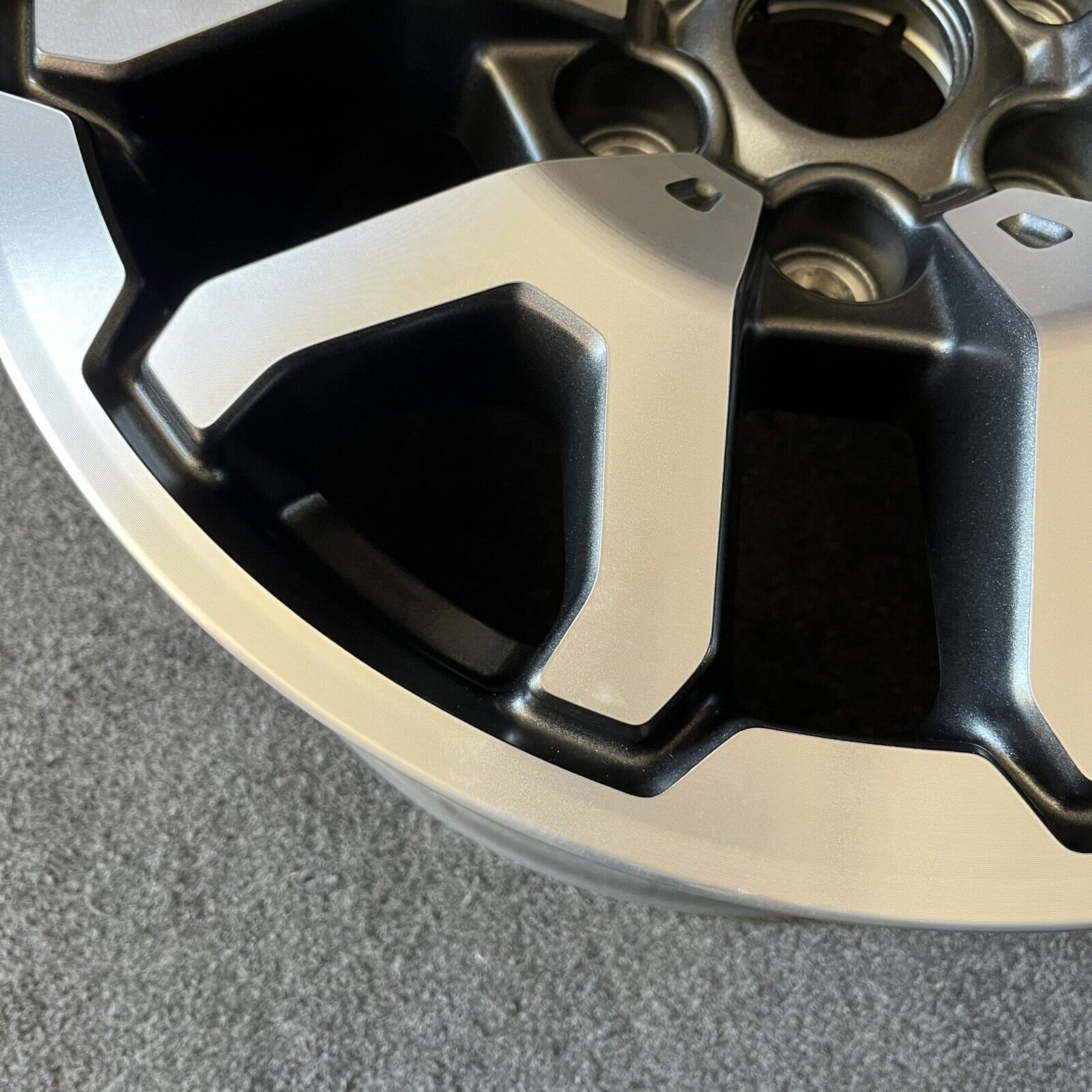 SINGLE 17 INCH WHEEL/RIM FORD RAPTOR 2022-2024 OEM CHARCOAL MACHINED ...