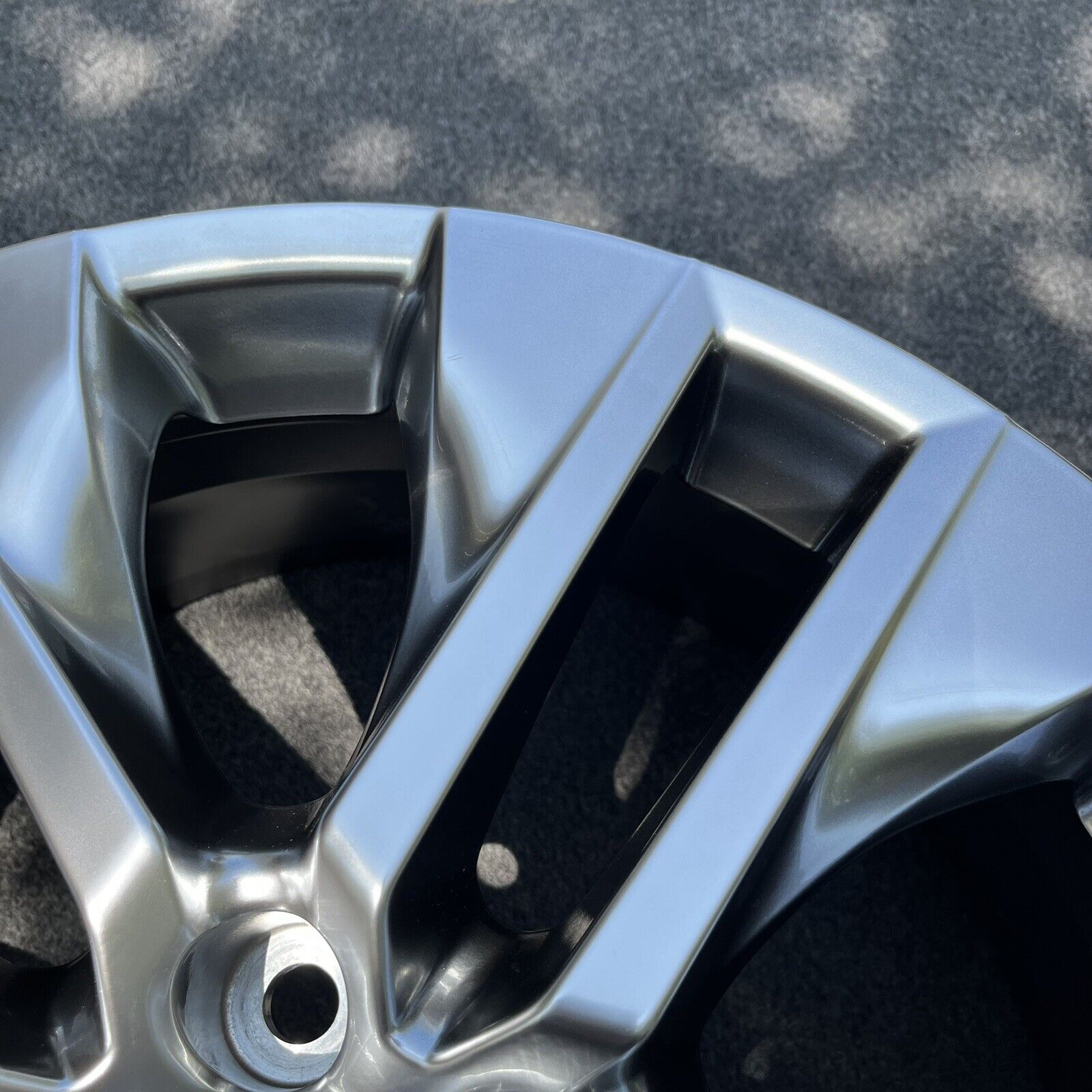 SINGLE 19 INCH WHEEL TOYOTA RAV4 2019-2024 GENUINE OEM HYPER SILVER ...