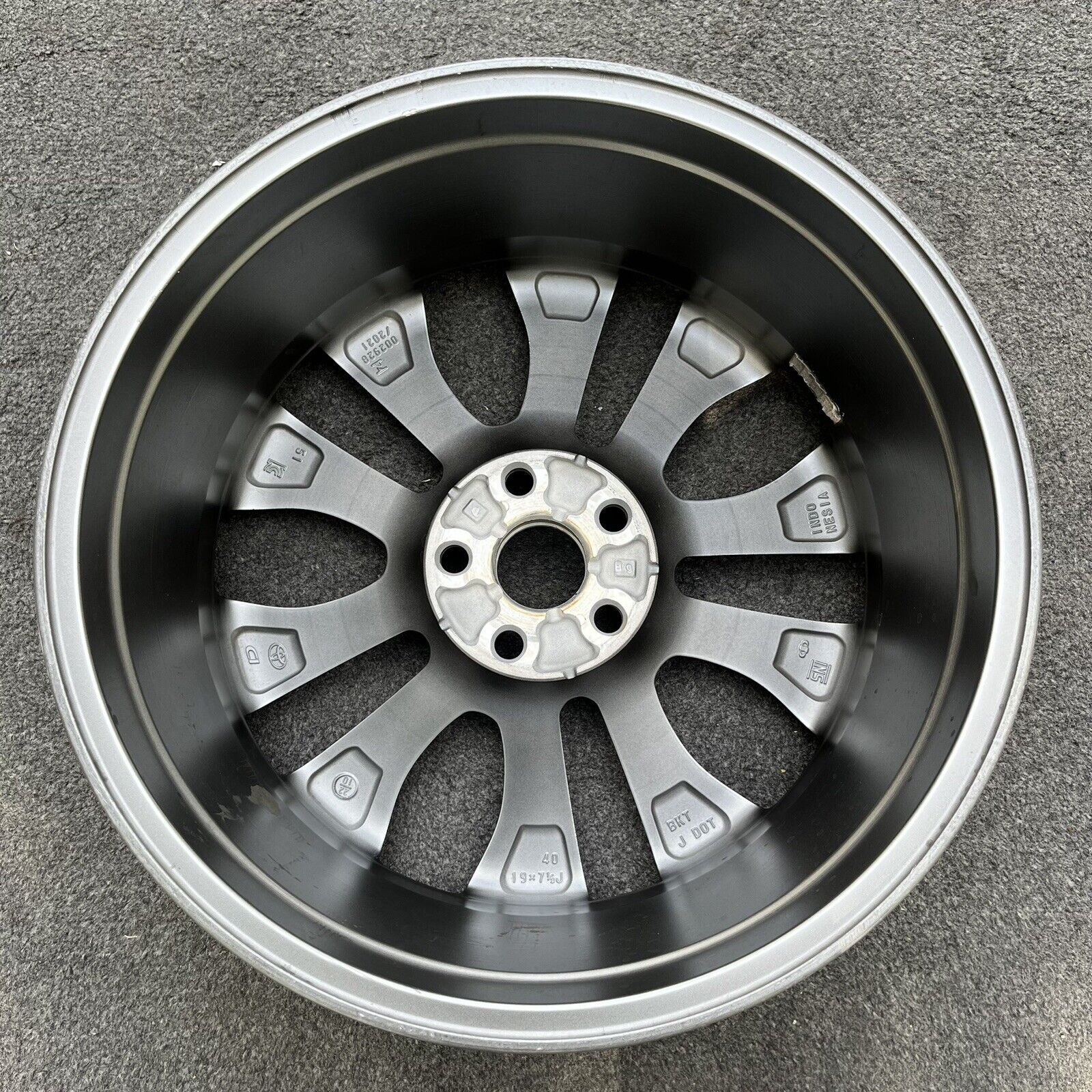 SINGLE 19 INCH WHEEL TOYOTA RAV4 2019-2024 GENUINE OEM HYPER SILVER ...