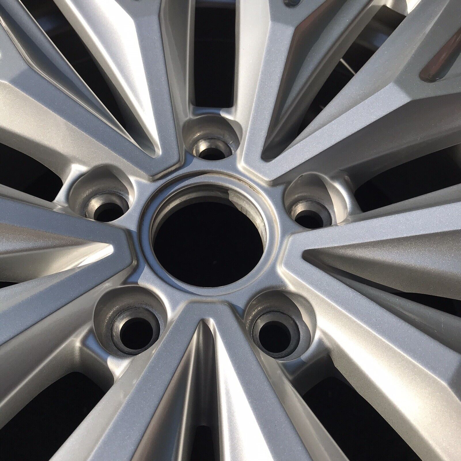 SINGLE 16 INCH WHEEL/RIM VOLKSWAGEN JETTA SILVER 2019-2020 GENUINE OEM ...