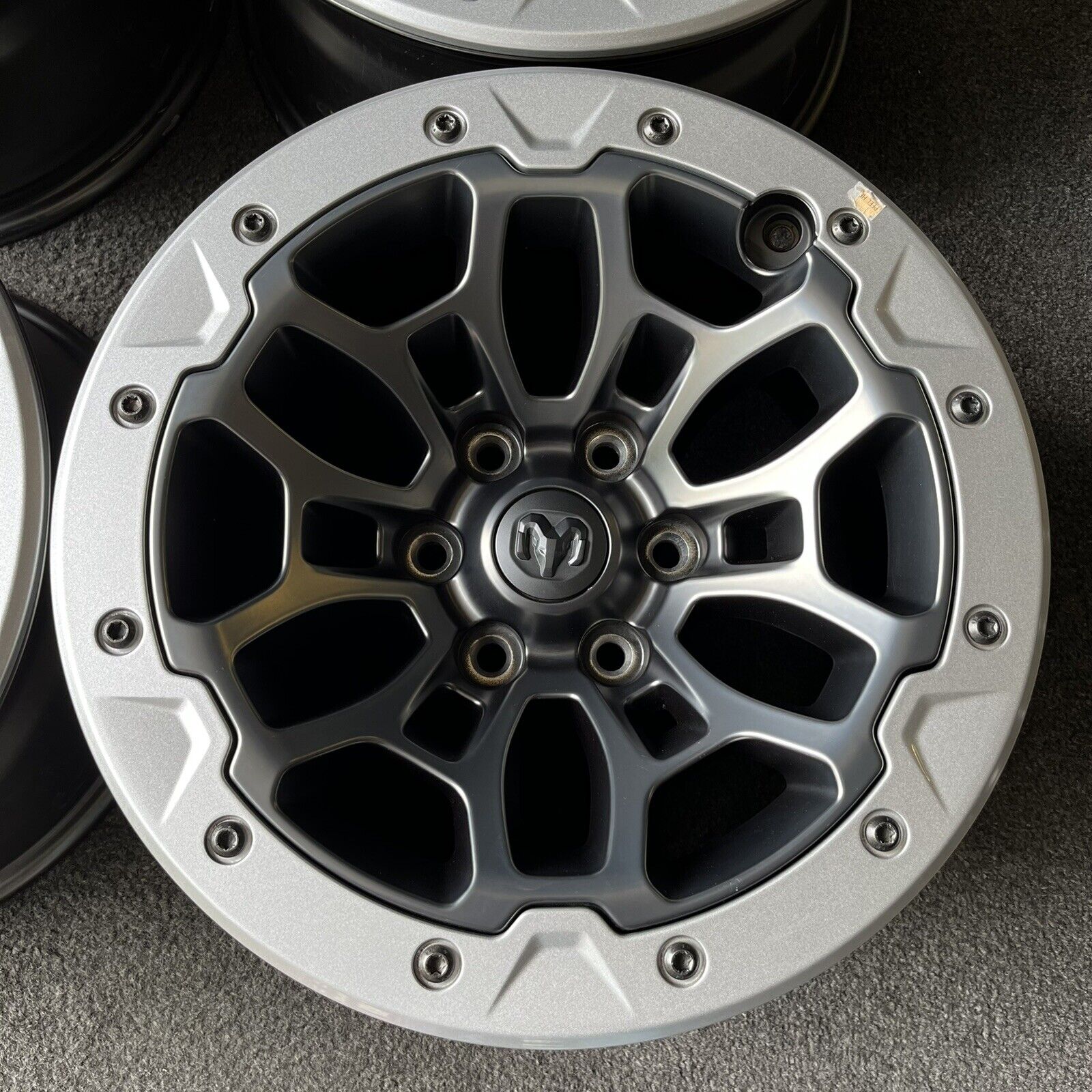 SET (4) 18 INCH WHEELS RAM TRX 1500 2019-2022 BEADLOCK OEM