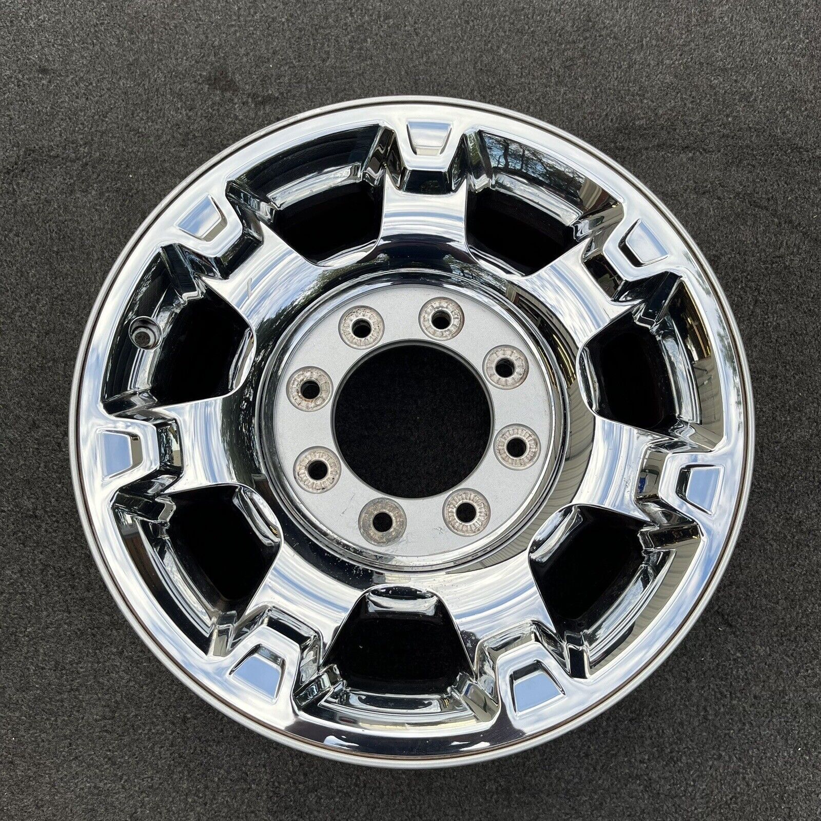 SINGLE 18 INCH WHEEL/RIM FORD F250, F350 20112016 OEM CHROME CLAD