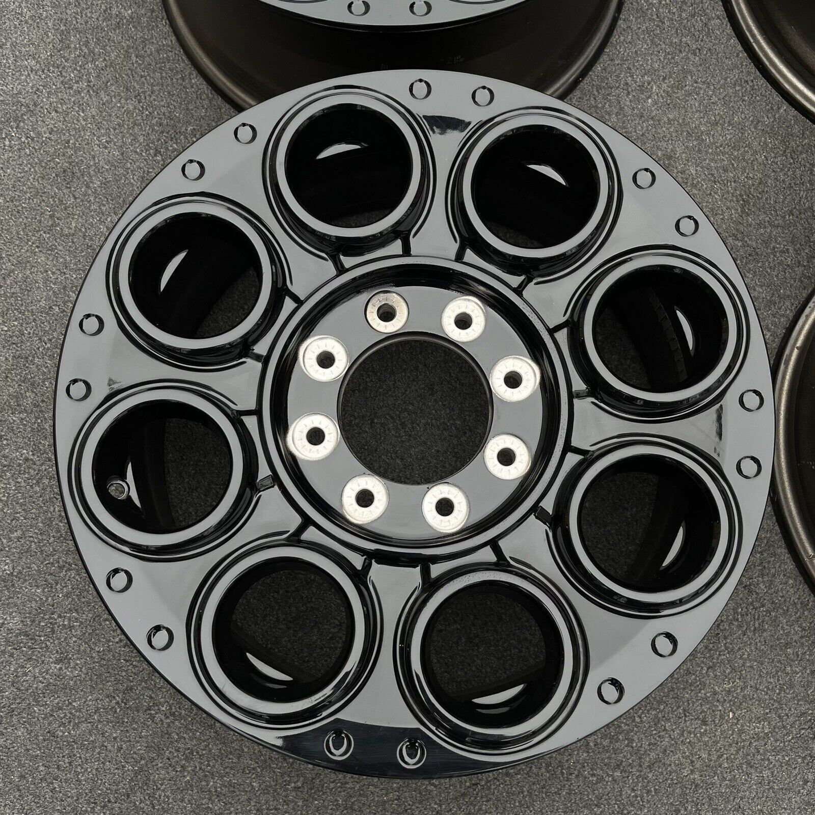 SINGLE 20 INCH WHEEL/RIM FORD F250, F350 SRW 20232024 OEM GLOSS